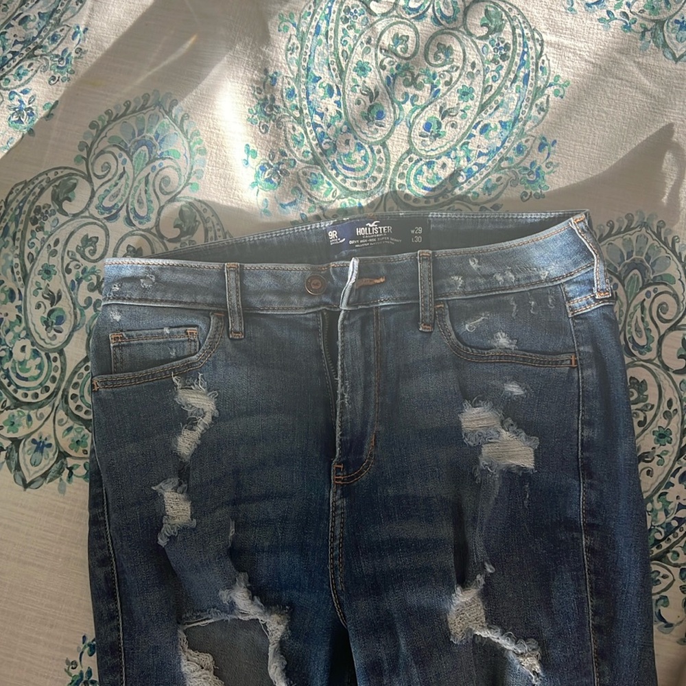 Hollister Jeans